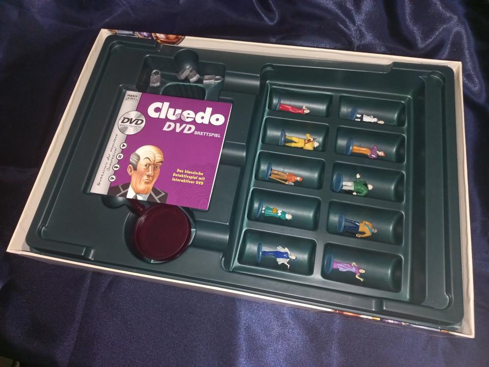 Cluedo DVD Brettspiel von Parker vollständig fast wie neu in Dresden