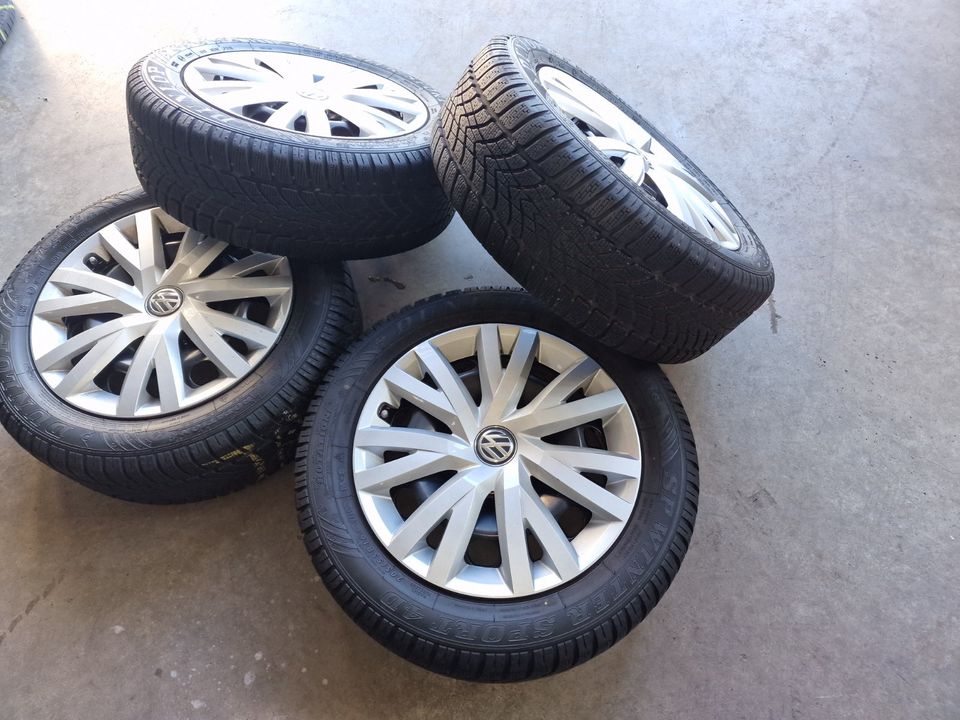 Orig Satz Winterräder 16 Zoll VW Golf 7 5G Reifen Dunlop in Bielefeld -  Altenhagen | Reifen & Felgen | eBay Kleinanzeigen ist jetzt Kleinanzeigen