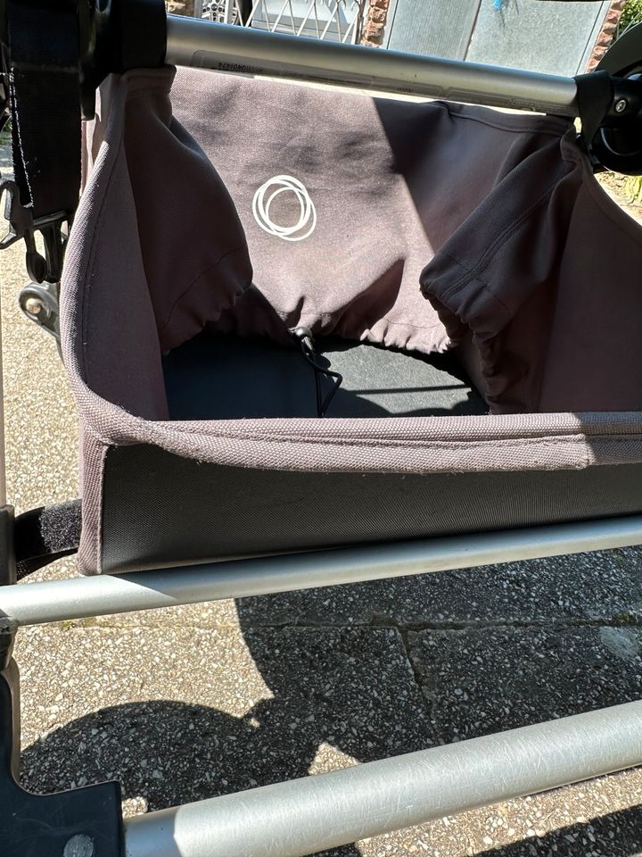 Bugaboo cameleon Kinderwagen rosa/anthrazit in Mainz