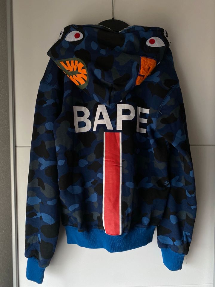 Unisex Bape psg shark head Sweatshirt in Mühlhausen