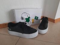 Schwarze Plateausneaker mit Snoopy, Gr. 38 Bayern - Garmisch-Partenkirchen Vorschau