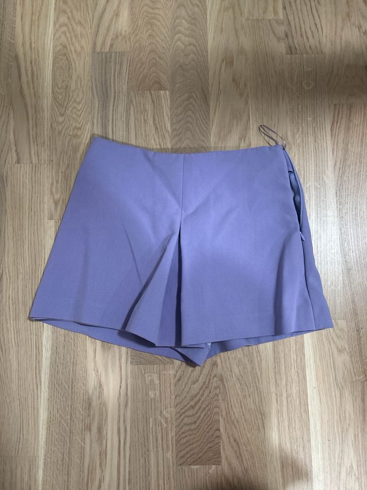 Zara Shorts XS in München