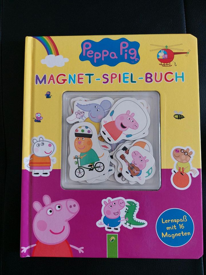 Set Peppa Puzzlebuch + Magnetbuch in Bergheim