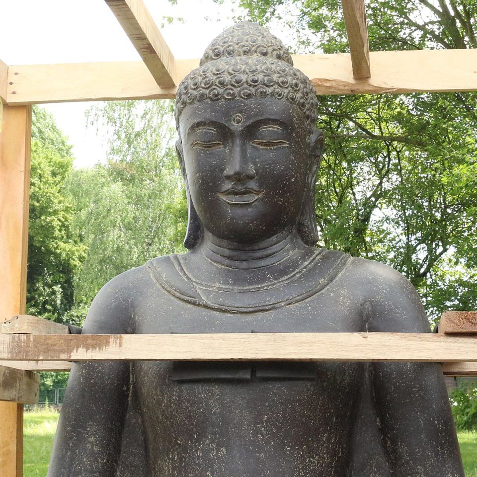 XXL Buddha Figur sitzend Skulptur Stein Meditation 150 cm in Bochum