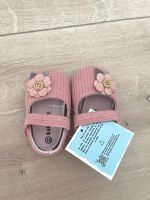 Neu Baby Mädchen Schuhe rosa gr. 21 Taufe Hochzeit Hessen - Wabern Vorschau