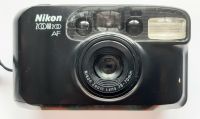 NIKON Zoom AF 200. Kompaktkamera, 1980er, mit Tasche Niedersachsen - Norderney Vorschau