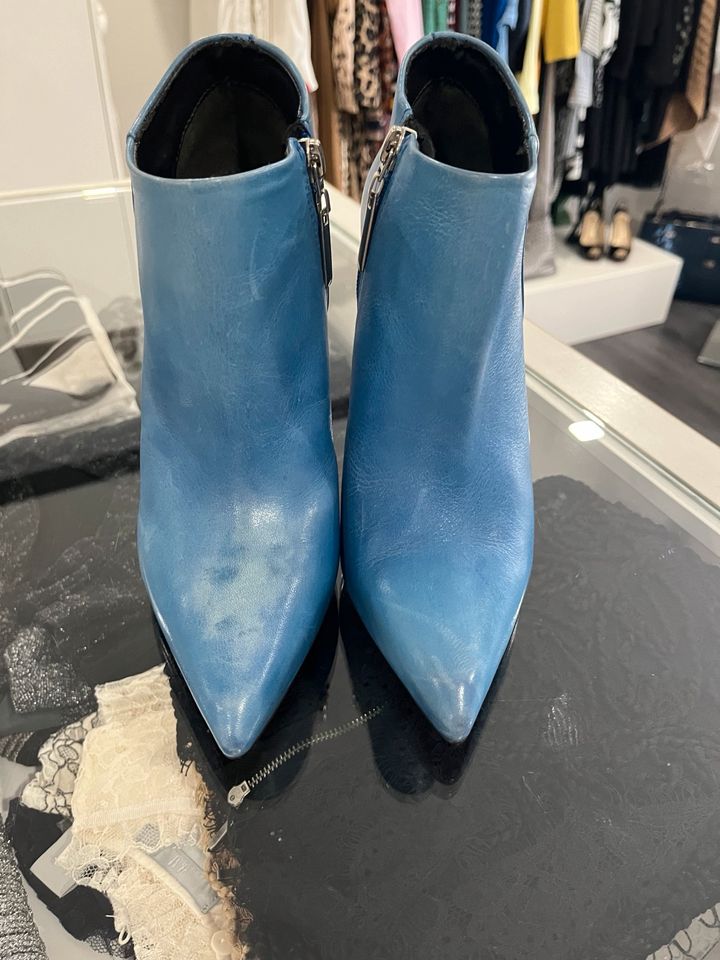 Buffalo High Heel Ankle Boots Gr. 36. Leder, blau in Stapelfeld