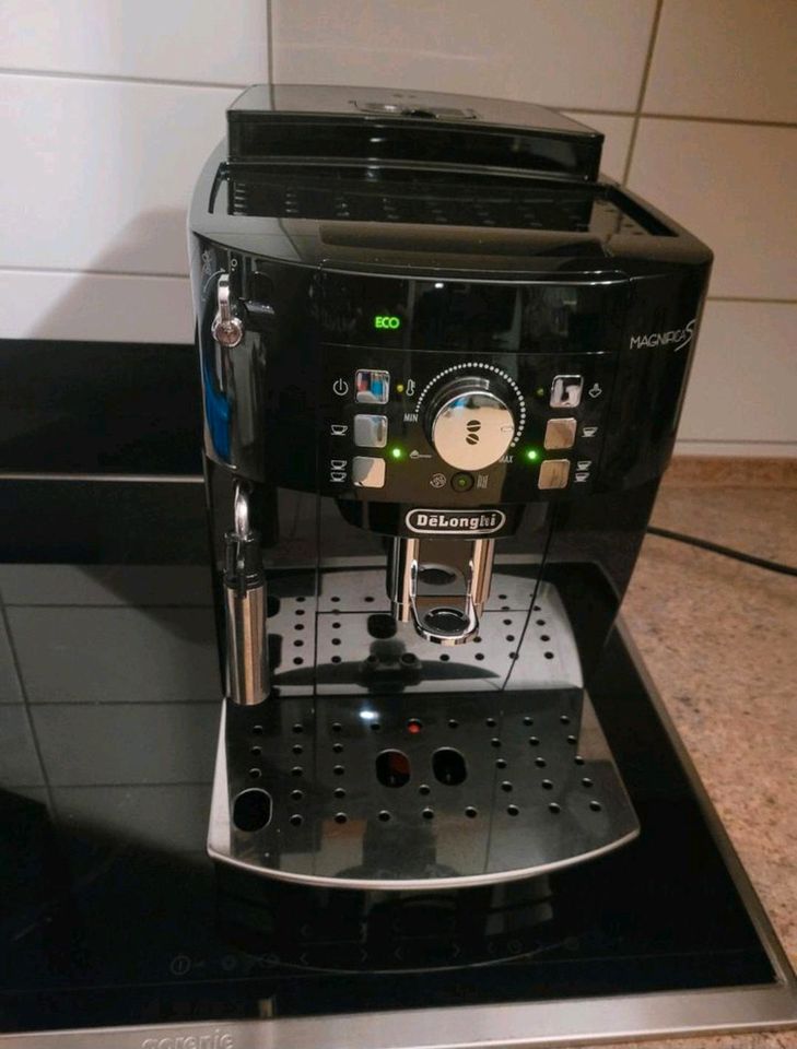 De Longhi Magnefica S Kaffeevollautomat in Bochum