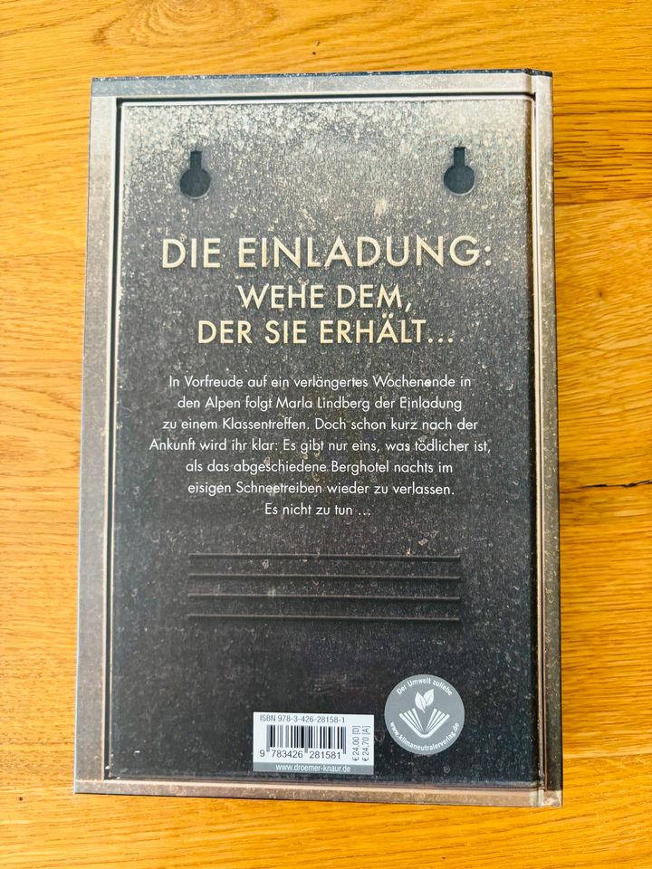 Buch Thriller Sebastian Fitzek Die Einladung wie neu in Bayreuth