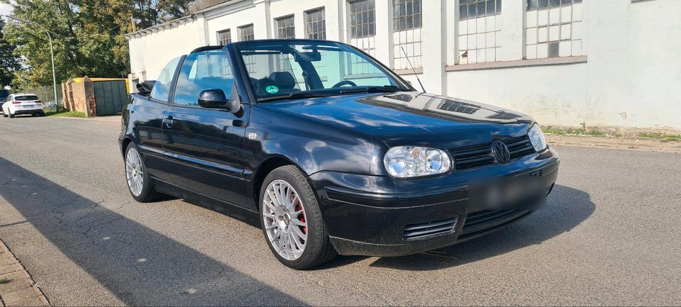 VW Golf 4 Cabrio Karmann Erdbeerkörbchen 16" 2.0 Leder in Osnabrück