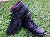Schwarze Sneakers von Esprit (37) Nordrhein-Westfalen - Krefeld Vorschau