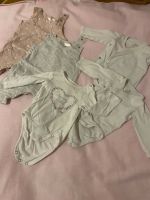 H&M 5er Set Baby Body & Jumpsuit (56/62) Stuttgart - Stuttgart-Mitte Vorschau