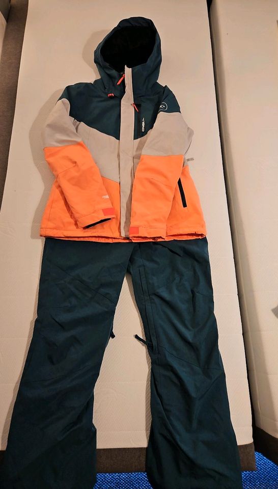 O'Neill Coral Snowboardjacke, Skianzug, Skihose in Zeven