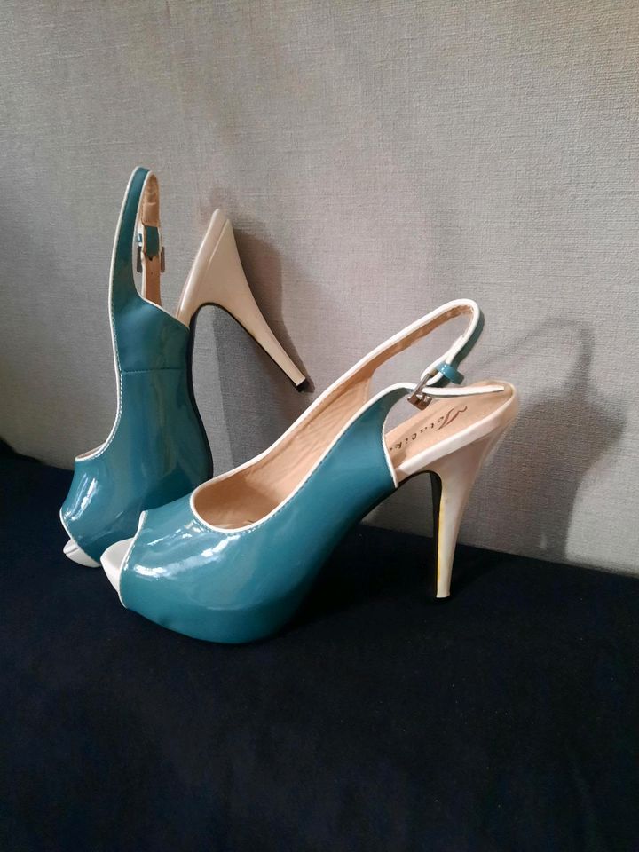 Hot! Lack- High Heels Pumps Peeptoes Pin up 40 Vintage-Grün in Schwerin