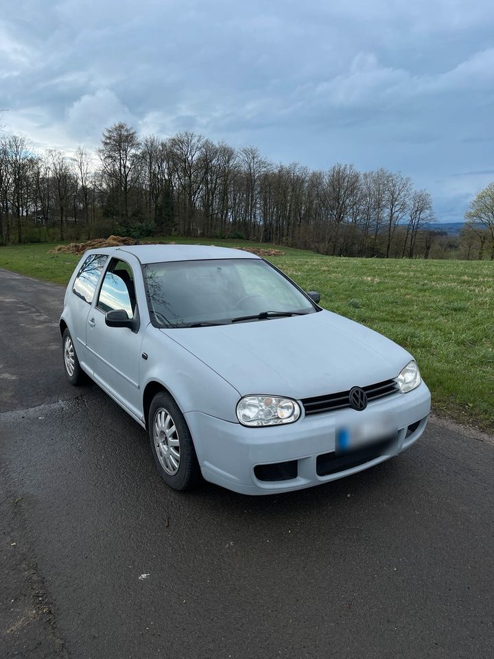 Golf 4 1.9 tdi 6 Gang in Attendorn