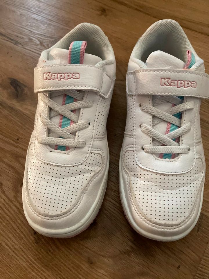 Kappa Mädchen Sneaker mit Klettverschluss in weiß – Größe 30 in Bayern -  Stadtbergen | Gebrauchte Kinderschuhe Größe 30 kaufen | eBay Kleinanzeigen  ist jetzt Kleinanzeigen