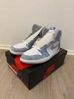 Nike Air Jordan 1 „Hyper Royal“ EU 44 Hessen - Herborn Vorschau