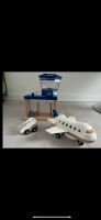 Spielzeug teils Holz Flughafen Airport Flugzeug und Auto Nordrhein-Westfalen - Gevelsberg Vorschau