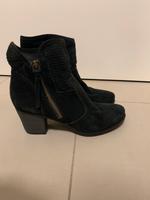 Stiefeletten Stiefel Pier One  Gr. 39 schwarz Hessen - Eltville Vorschau