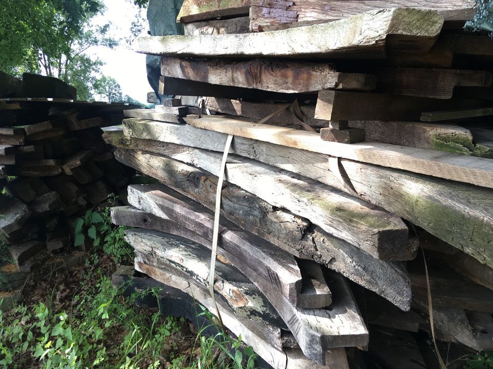 Alte historische Eichenbalken Bauholz Fachwerk in Glandorf