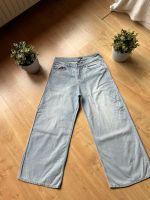 H&M Divided Baggy Wide Low Jeans hellblau Gr. 40 Hessen - Borken Vorschau