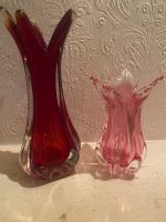 2 dekorative Vasen in rot - Vintage Baden-Württemberg - Karlsdorf-Neuthard Vorschau