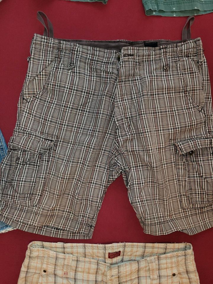 13 kurze Hosen Shorts XL/XXL 34 36 Hollister Jack Jones Scotch in Rengsdorf