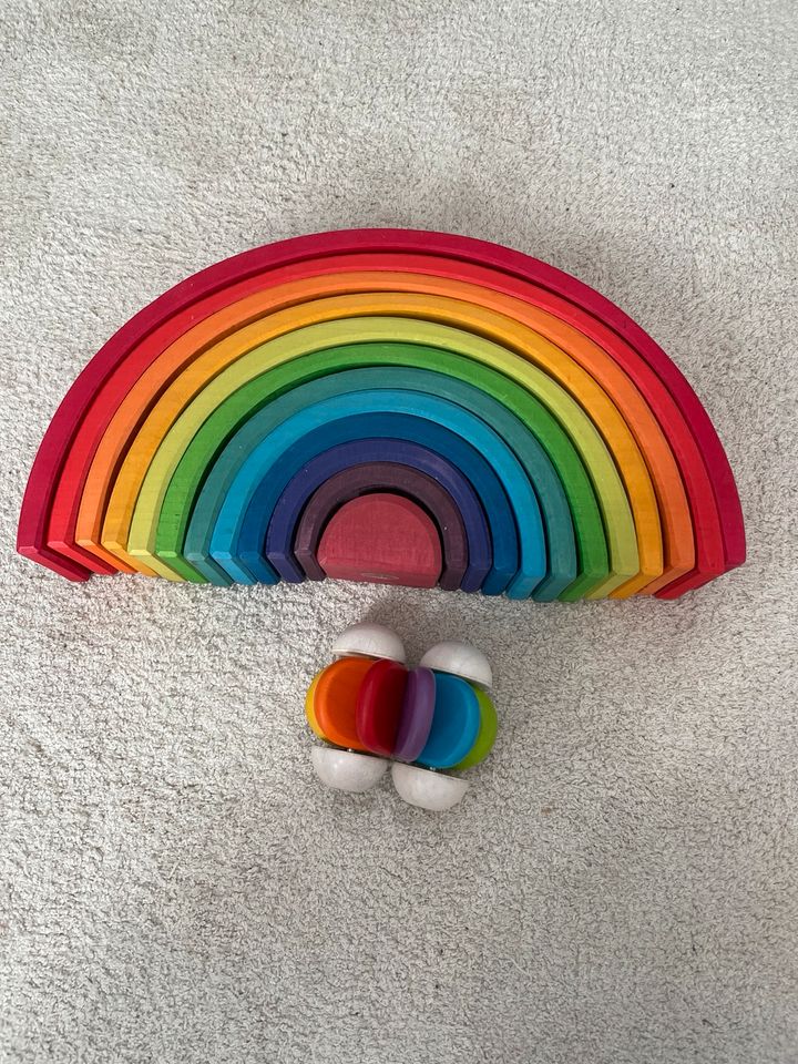 Grimms: Großer Regenbogen + Regenbogen-Auto (PlanToys) in Hamburg