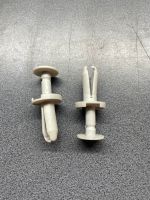 VW T5 T6 Verkleidung lange Clips Pins Herzogtum Lauenburg - Schwarzenbek Vorschau