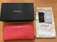 Furla Portmonnaie zip around Geldbörse coral Frankfurt am Main - Heddernheim Vorschau