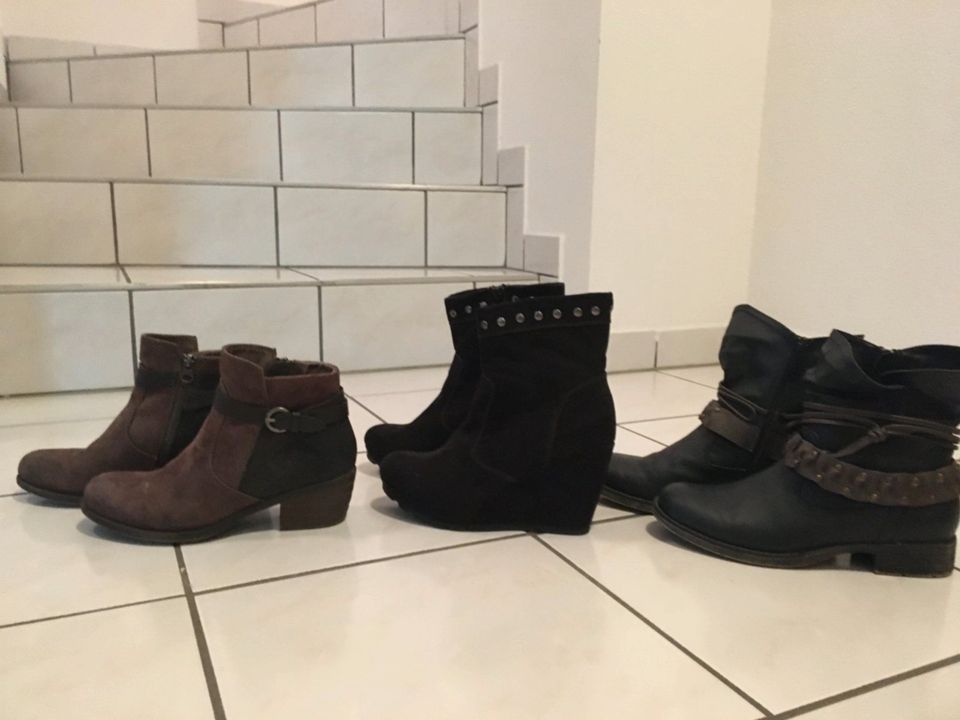 Schuhpaket Gr. 37   3 Paar  Stiefeletten in Geiselhöring