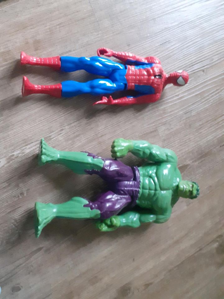 Hulk Spiderman Marvel Figuren Action in Lübeck