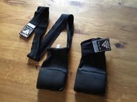 RDX 75cm Gel Innenhandschuhe Mit Handgelenkgurt Boxen MMA Thai Nordrhein-Westfalen - Gelsenkirchen Vorschau