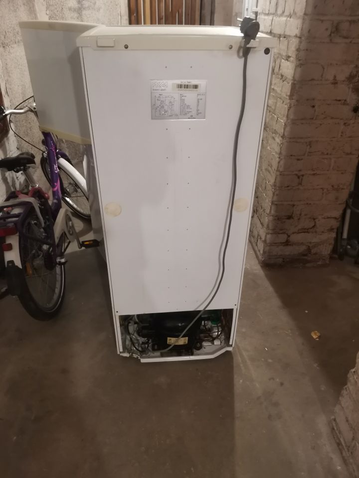 Kühlschrank PKM  Mit Gefrierfach in Düsseldorf