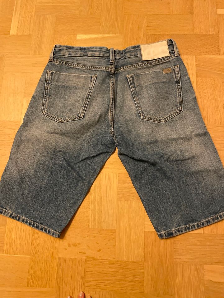 Herren Jeans Shorts Calvin Klein Gr. W28 in Stuttgart