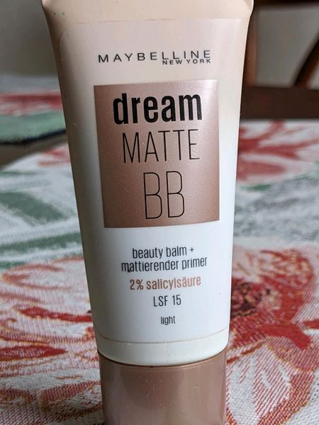 Maybelline Dream BB Pure, getönte Tagescreme mit SPF15 un in Hannover -  Vahrenwald-List | eBay Kleinanzeigen ist jetzt Kleinanzeigen