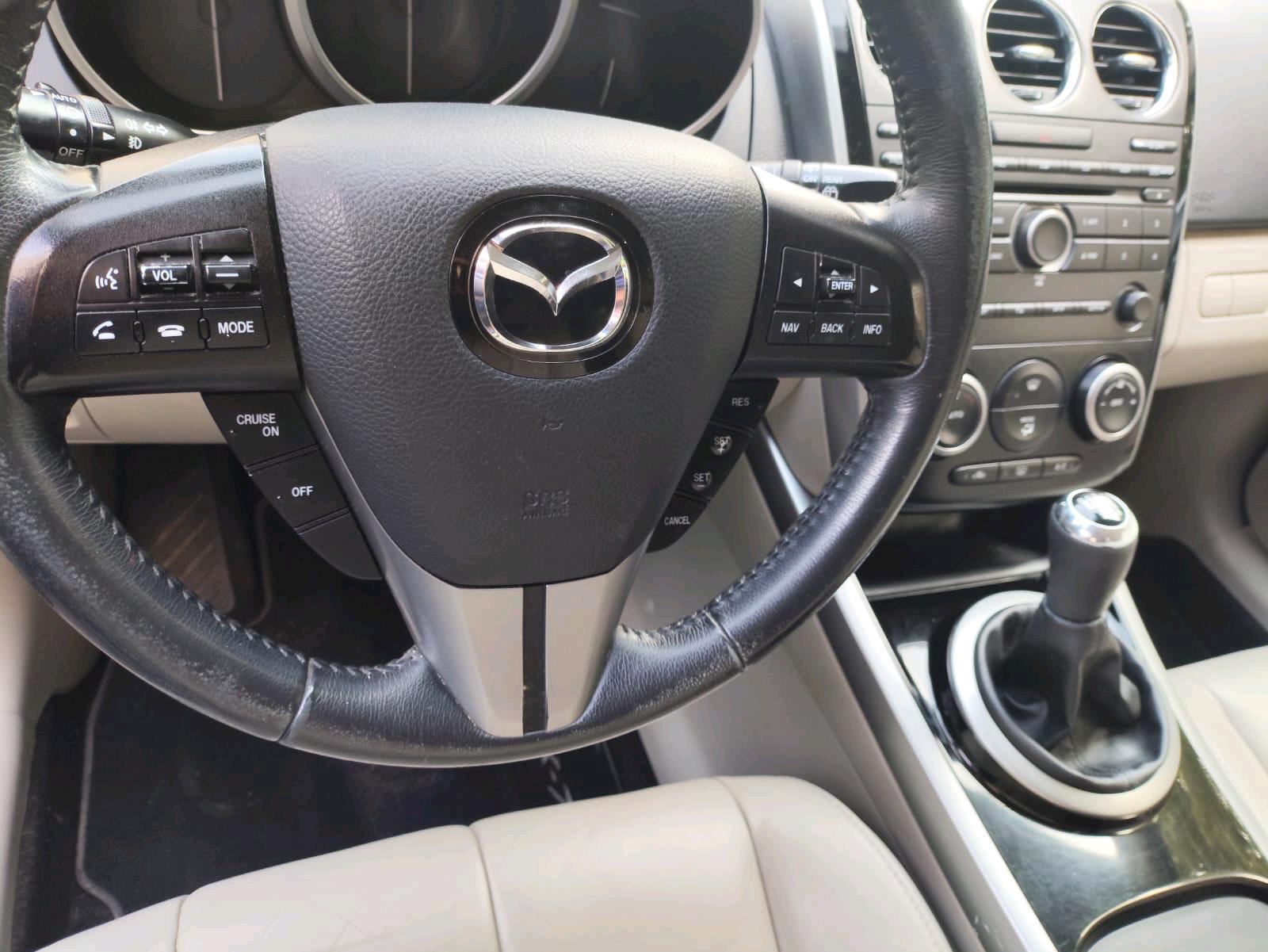 Abbildung des Autos Mazda 2.0 Diesel, 2010