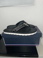 Tommy Hilfiger Sandalen  Damen Größe 38 Niedersachsen - Langenhagen Vorschau