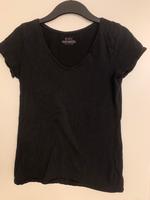 Edc T-Shirt M schwarz Nordrhein-Westfalen - Langenfeld Vorschau