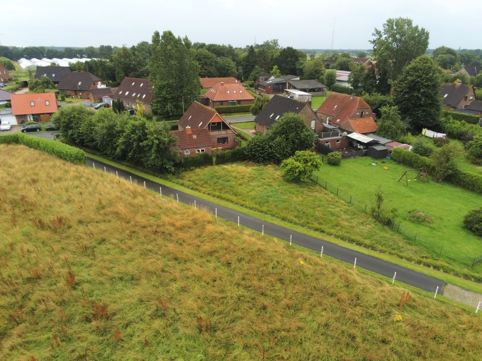 Solides Einfamilienhaus mit 6 Zimmern und schönem Grundstück in Wittmund