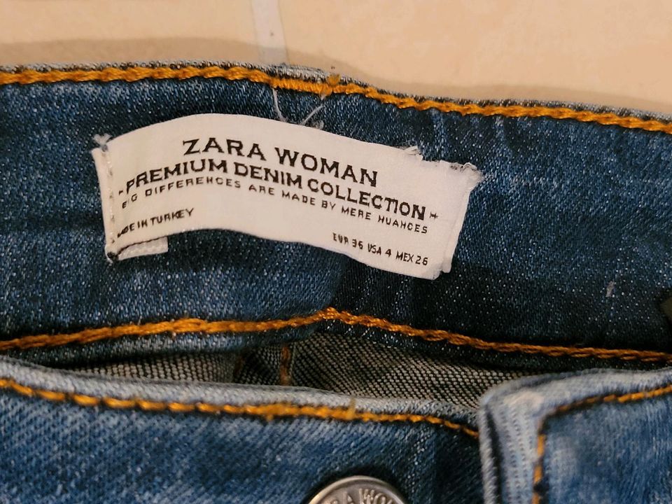 Neu ungetragen Zara Jeans Gr. 36 blau in Nauheim