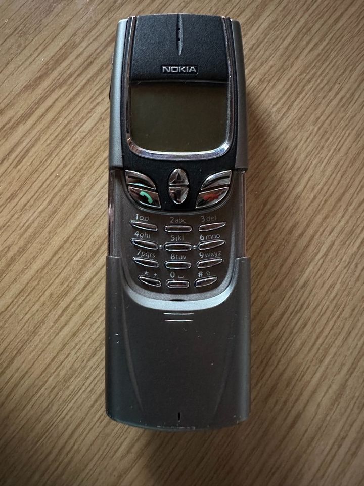 Nokia 8850 guter zustand selten Retro in Oerlenbach