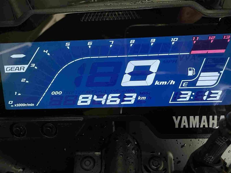 Verkaufe Yamaha YZF125-A in Milmersdorf