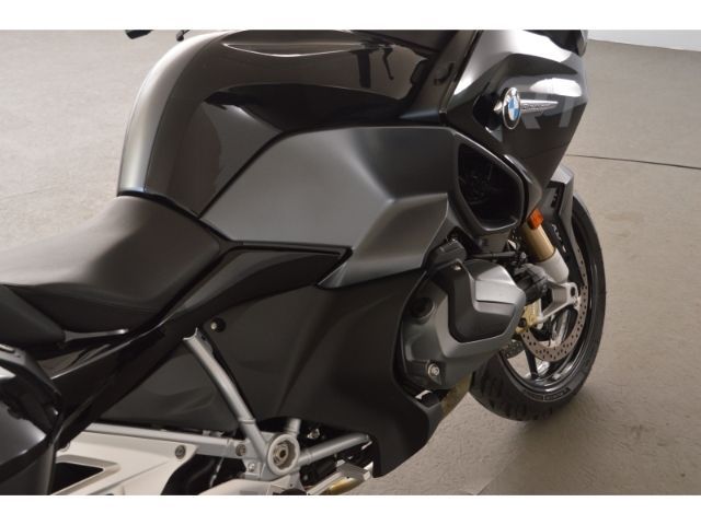 BMW R 1250 RT Style Triple Black + Zusatzscheinwerfe in Heinsberg