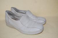 Schuhe Mokassins ROHDE Slipper Halbschuhe Damen beige Gr. 42 Sachsen-Anhalt - Wernigerode Vorschau
