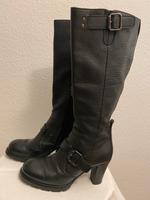 Joop Damenstiefel Leder Bikerstiefel mit Absatz Gr. 39 München - Thalk.Obersendl.-Forsten-Fürstenr.-Solln Vorschau