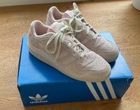 Adidas Forum CL Sneaker in Blassrosa und Elfenbein Nordrhein-Westfalen - Siegburg Vorschau