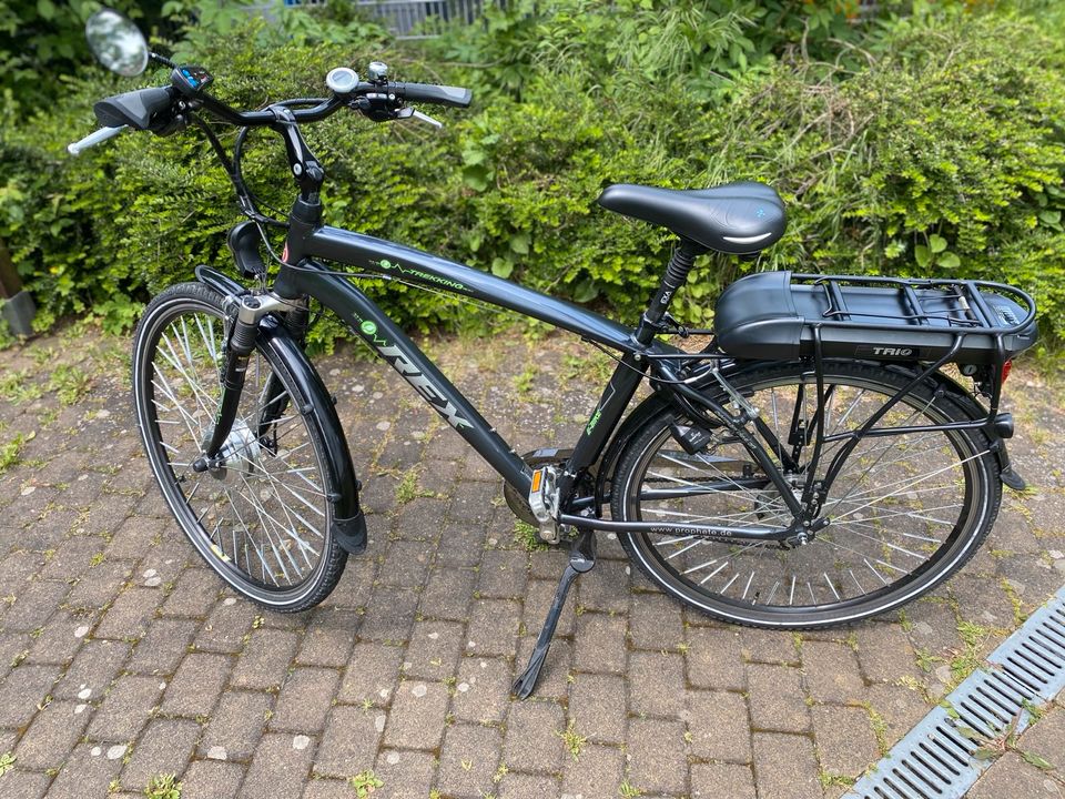 Elektro Fahrrad 28 Zoll.   36 V Bike Akku in Göttingen
