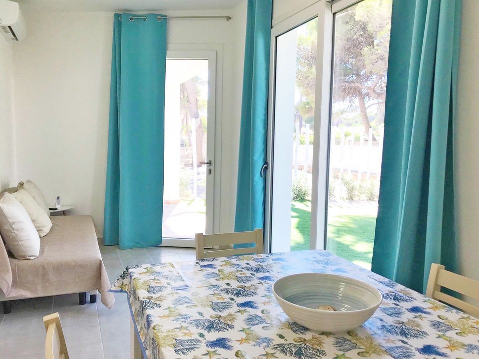 SARDINIEN - Ferienappartements direkt am Meer von PORTO-PINO in Schmallenberg