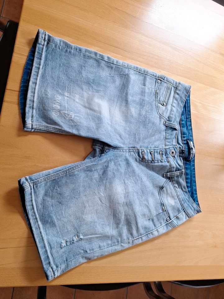 Kurze  Damen Jeans shorty in Heimenkirch